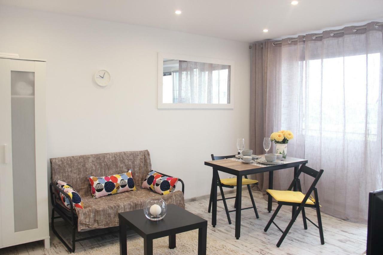 Sunny City Center Apartment Варшава Экстерьер фото