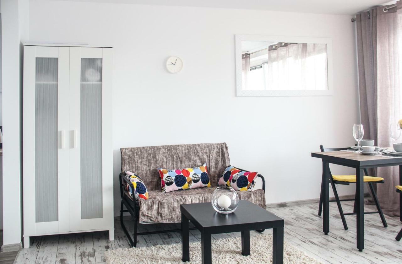Sunny City Center Apartment Варшава Экстерьер фото